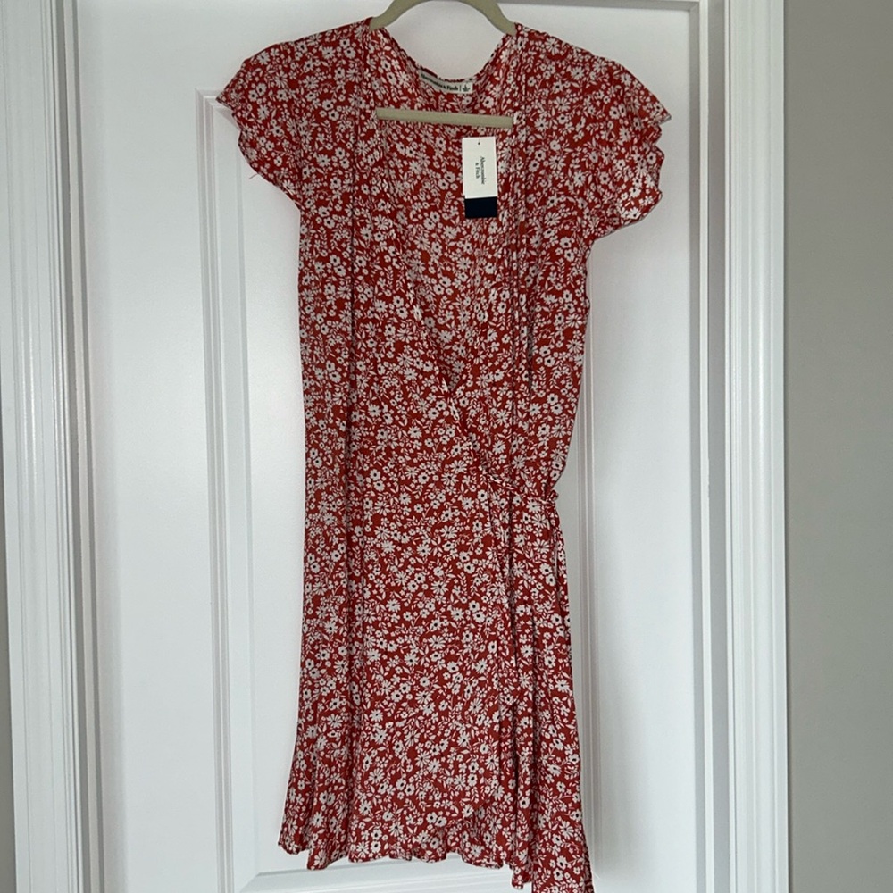 NWT Abercrombie wrap dress